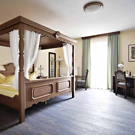 Und Restaurant Rittergut Kreipitzsch Hotell *
